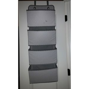 2 Nursery organizers